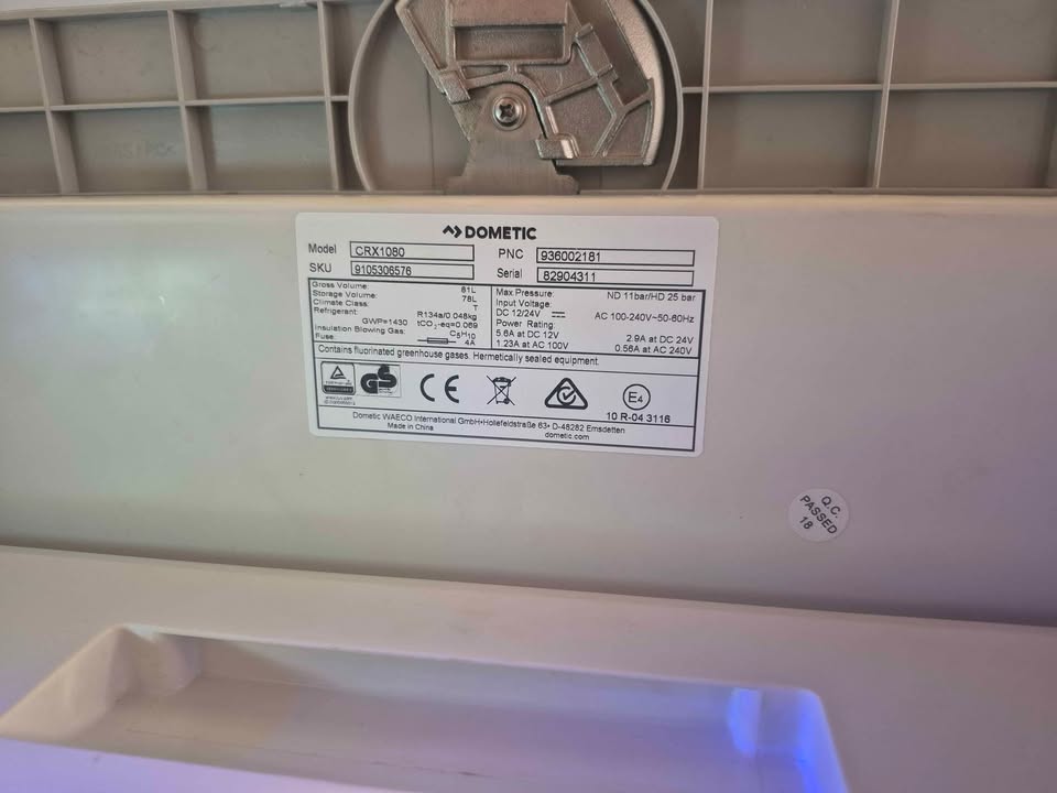 Boat refrigerator