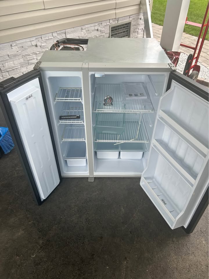 Marine refrigerator
