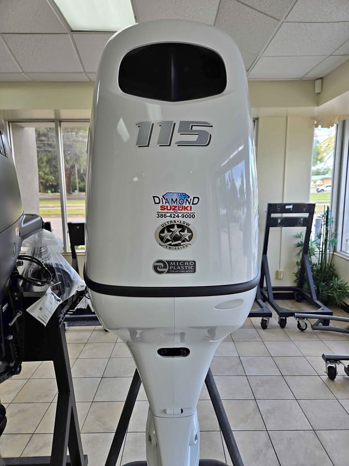 Non Current New Suzuki DF115 Outboard Boat Motor Engine Repower 4 stroke leftover SALE