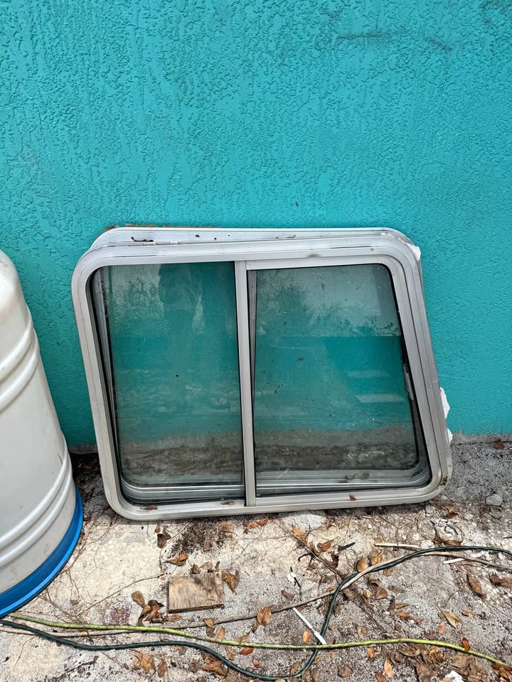 Boat windows