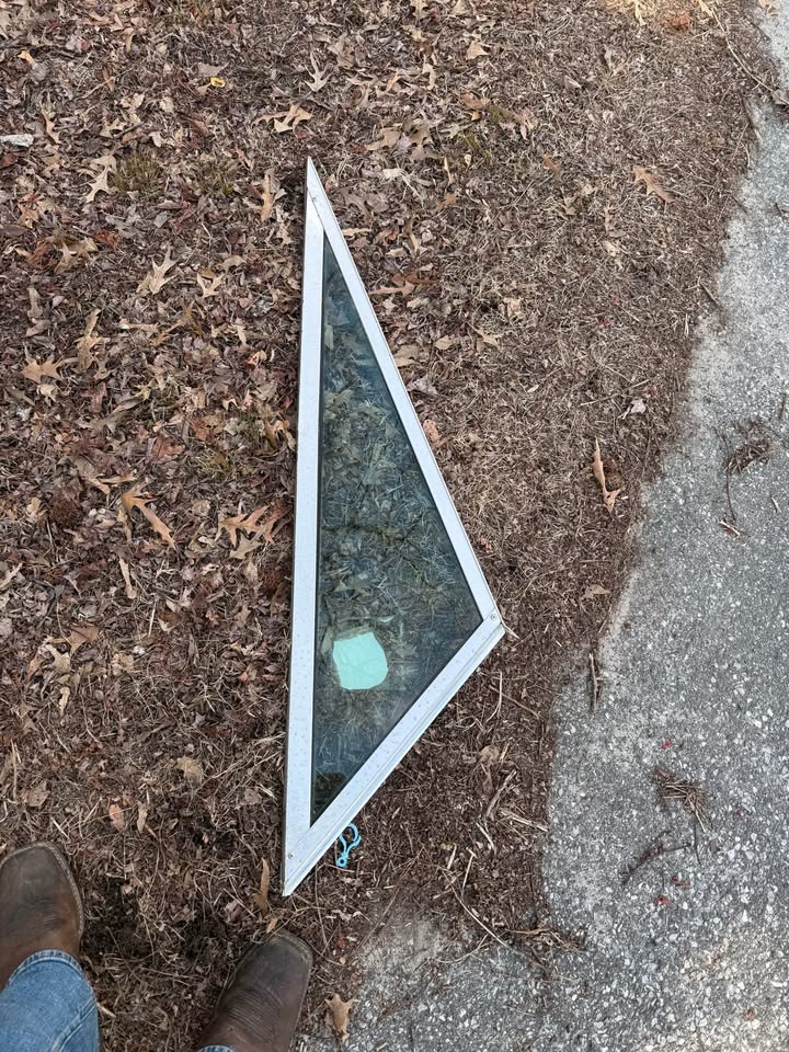 Windows for a 17’ boat