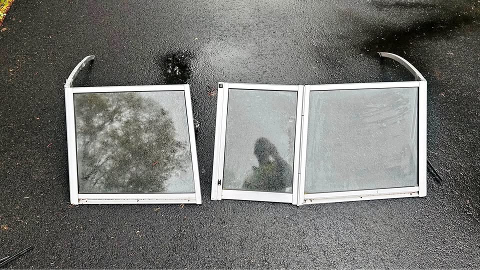 Boat Windshield