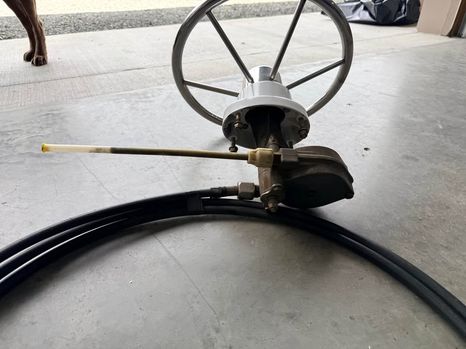 Boat steering wheel and cable
